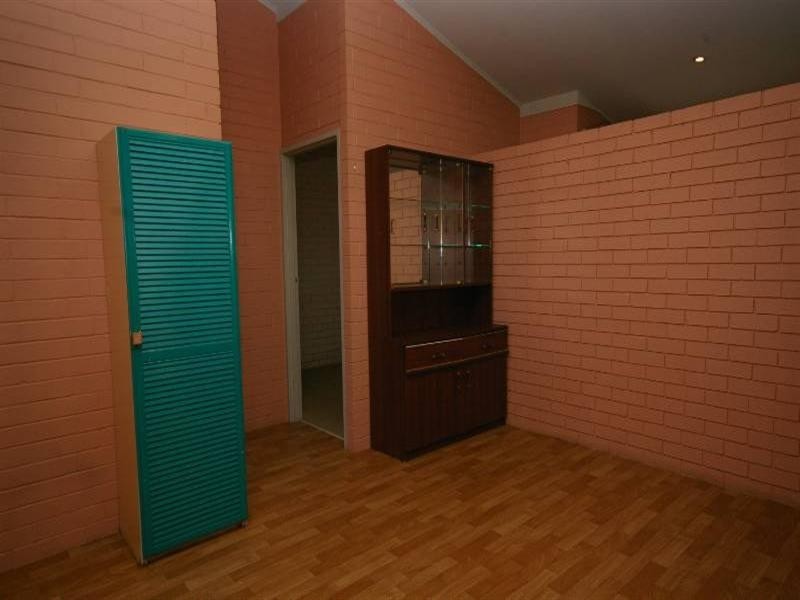 3 Parin Road, Marangaroo WA 6064