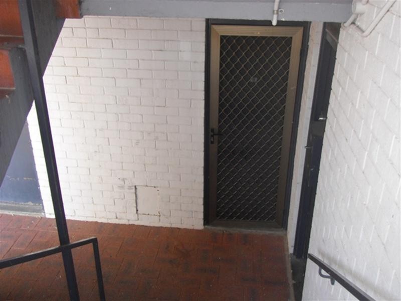 2/38 Waterloo Crescent, East Perth WA 6004