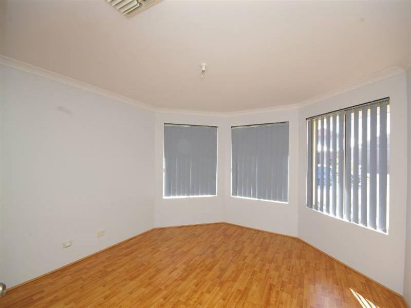 19 Welstead Way, Hocking WA 6065