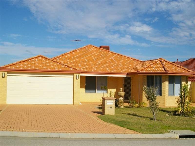 19 Welstead Way, Hocking WA 6065