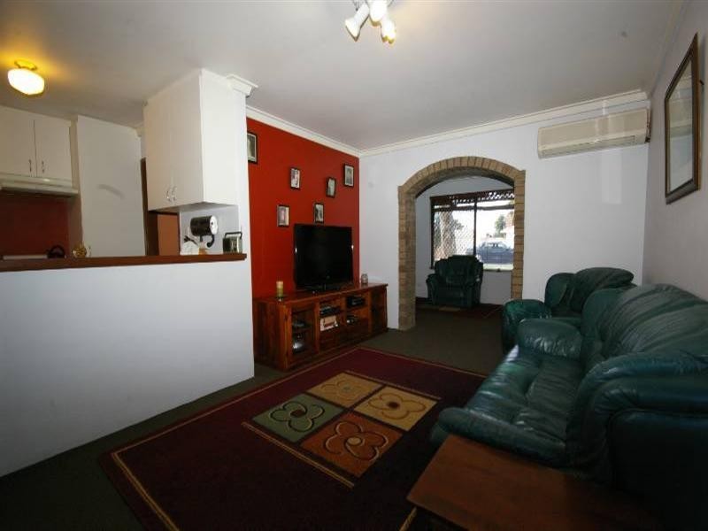 62 Steedman Loop, Mirrabooka WA 6061