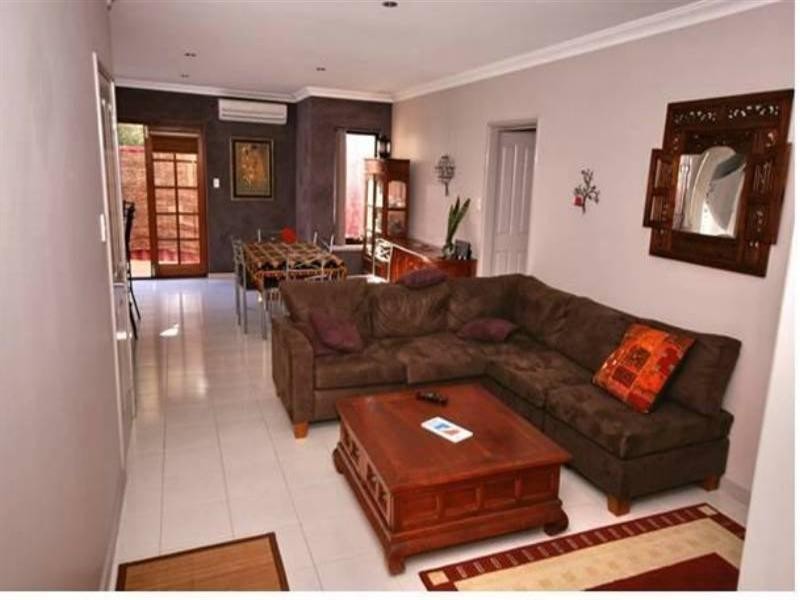 9a May Court, Nollamara WA 6061