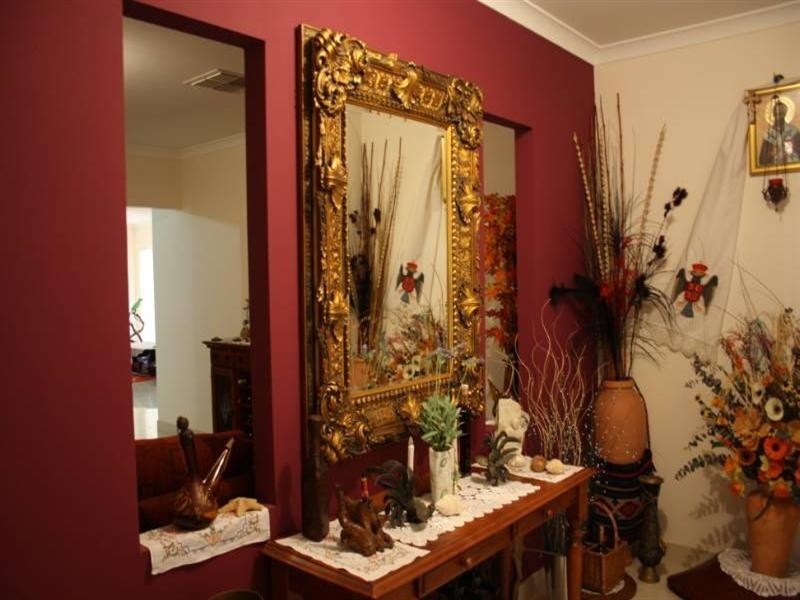 21 Russell Road, Madeley WA 6065