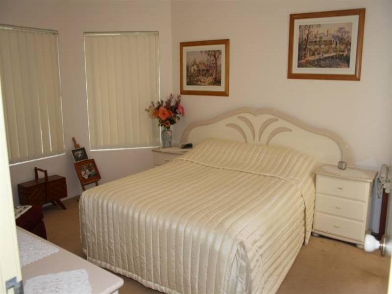 21 Russell Road, Madeley WA 6065