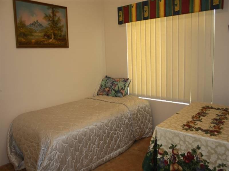 21 Russell Road, Madeley WA 6065