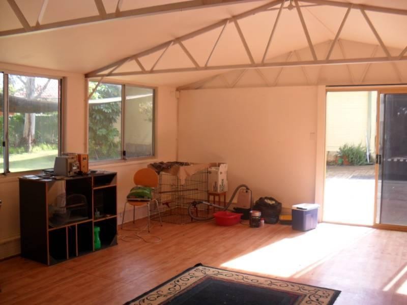 6 Fernhurst Crescent, Balga WA 6061