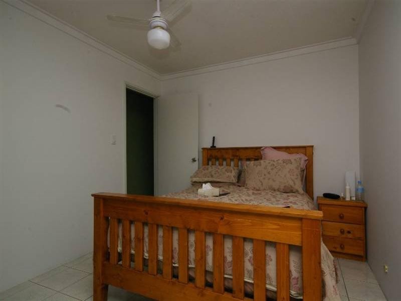 26 Le Grand Gardens, Marangaroo WA 6064