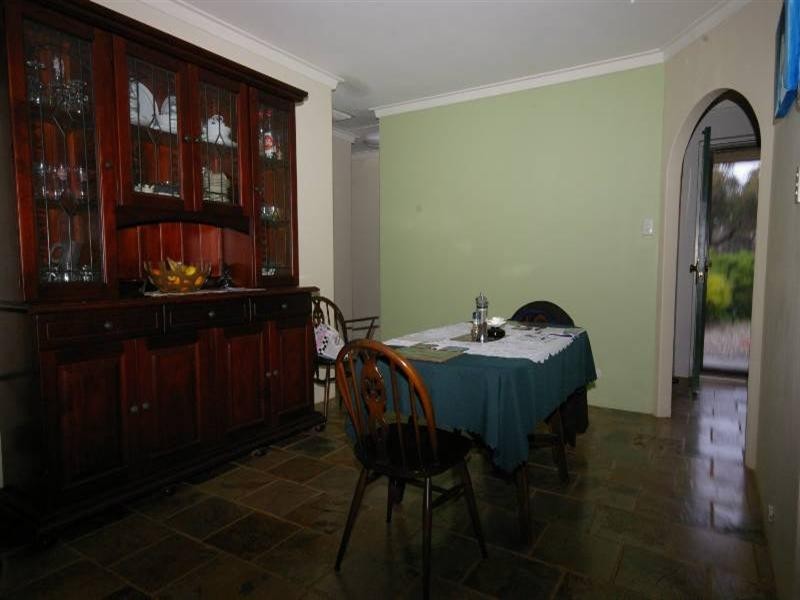 26 Le Grand Gardens, Marangaroo WA 6064