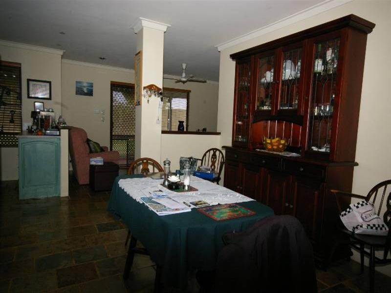 26 Le Grand Gardens, Marangaroo WA 6064