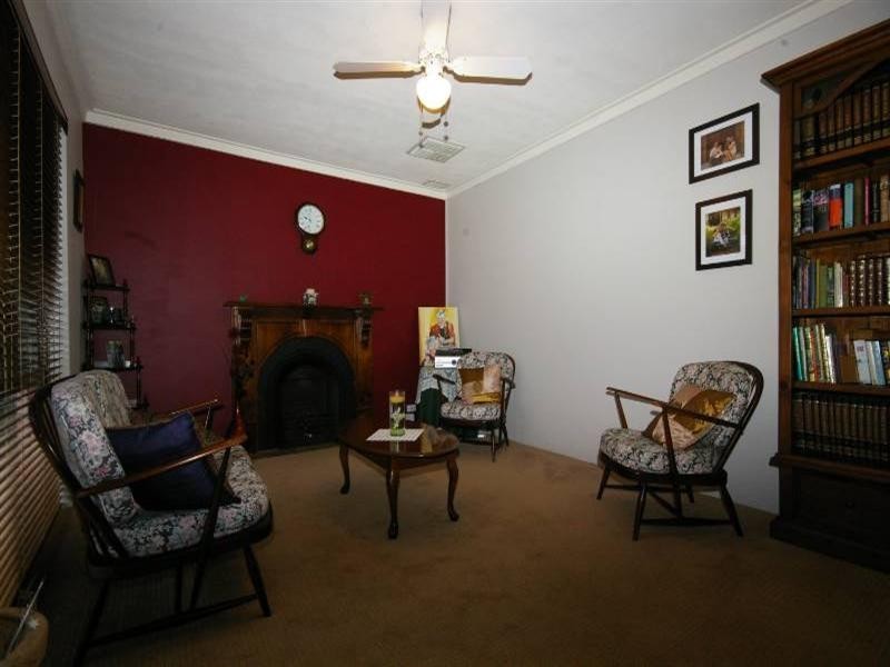 26 Le Grand Gardens, Marangaroo WA 6064