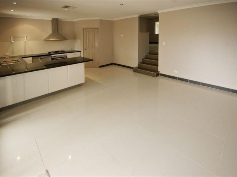 17 Maitland Road, Balga WA 6061