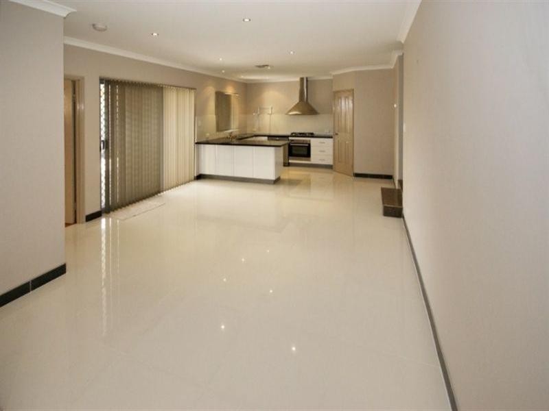 17 Maitland Road, Balga WA 6061