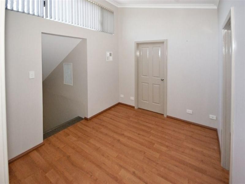 17 Maitland Road, Balga WA 6061