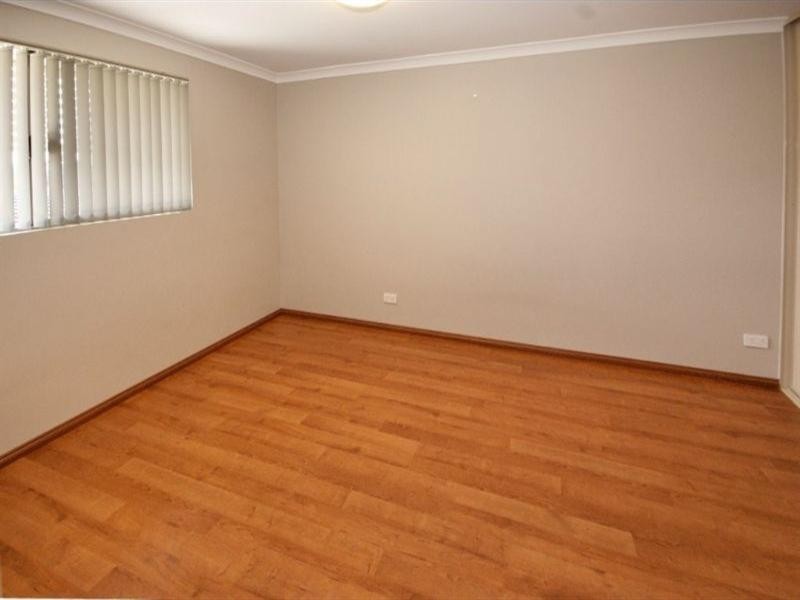 17 Maitland Road, Balga WA 6061