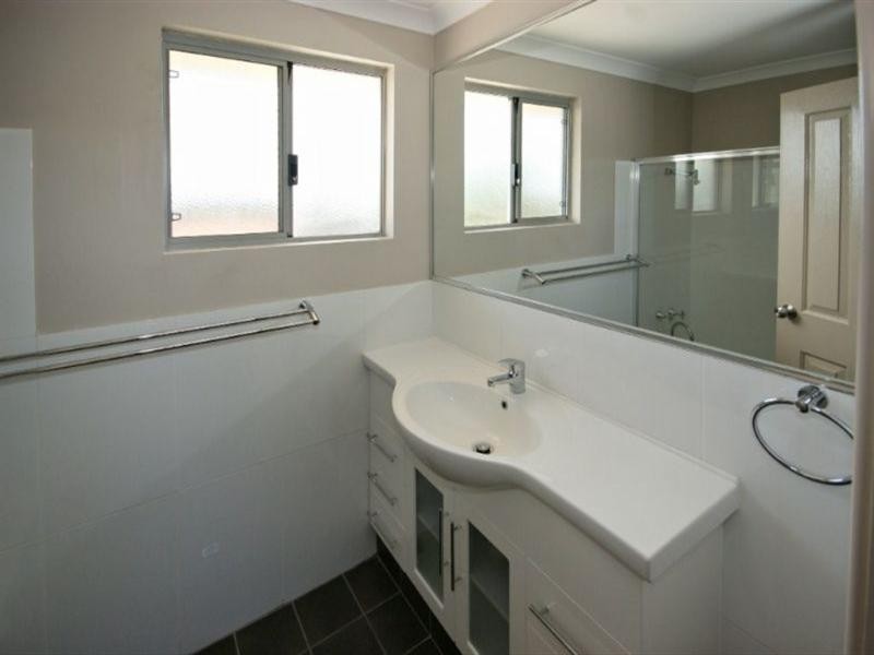 17 Maitland Road, Balga WA 6061