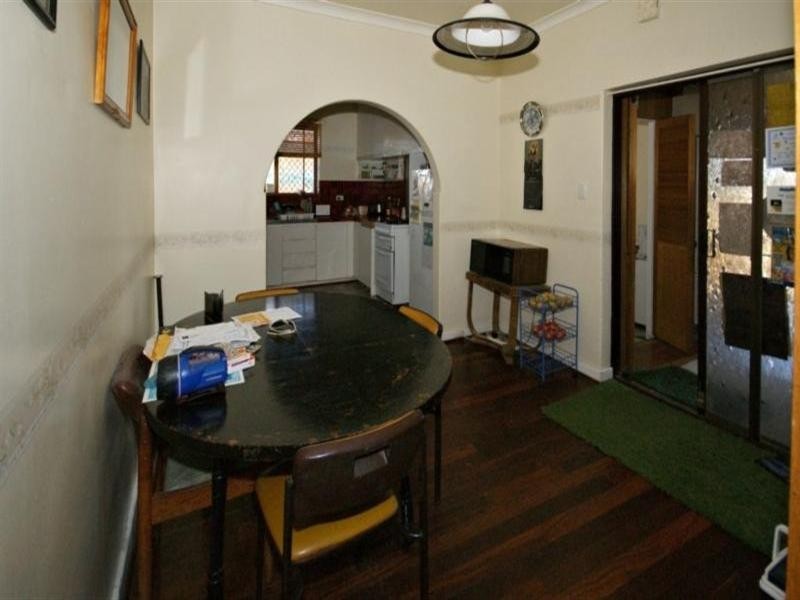 50 Fernhurst Crescent, Balga WA 6061