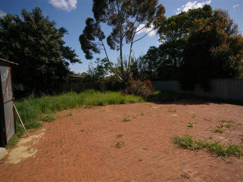 7 Bendix Way, Girrawheen WA 6064