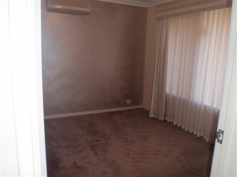 7 Rennington Street, Dianella WA 6059