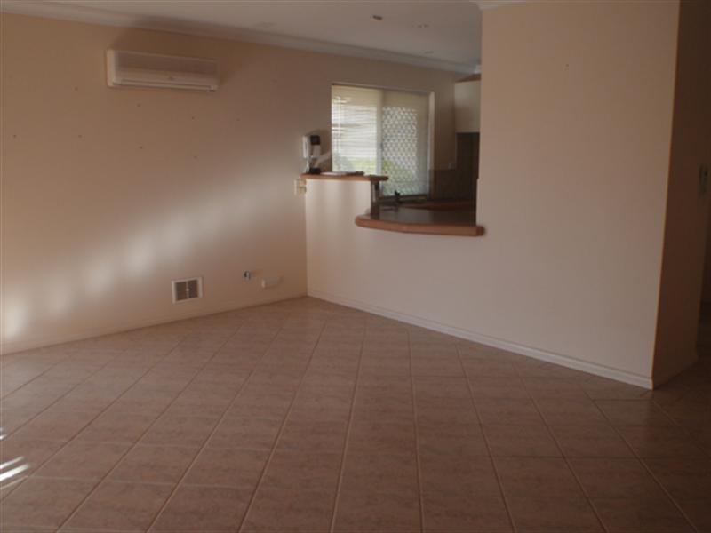 7 Rennington Street, Dianella WA 6059