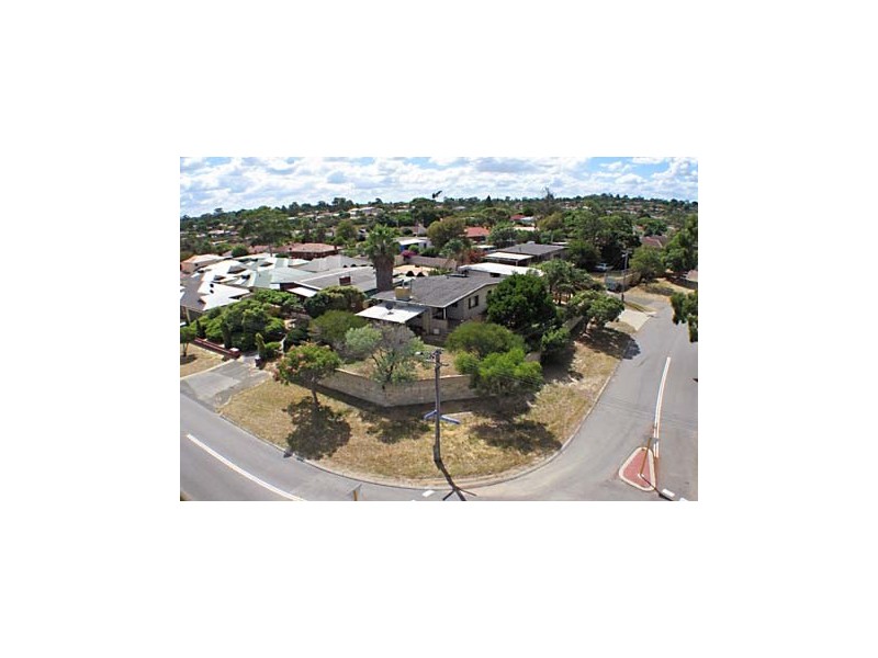 1 Eartham Place, Westminster WA 6061