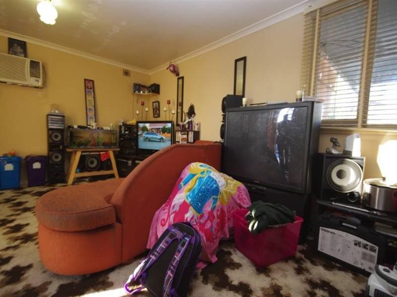 26 Mentone Road, Balga WA 6061