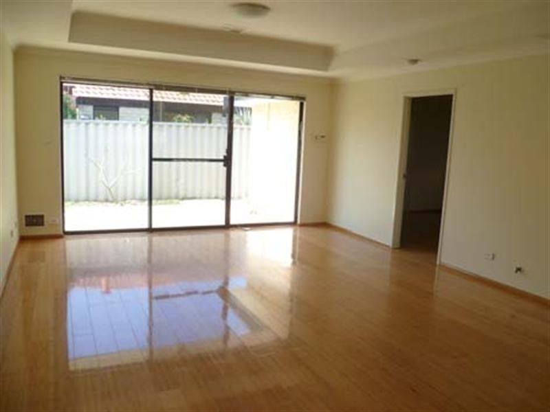 6b Wardong Road, Westminster WA 6061