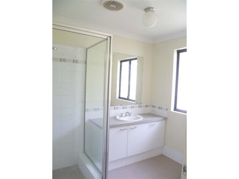 6b Wardong Road, Westminster WA 6061