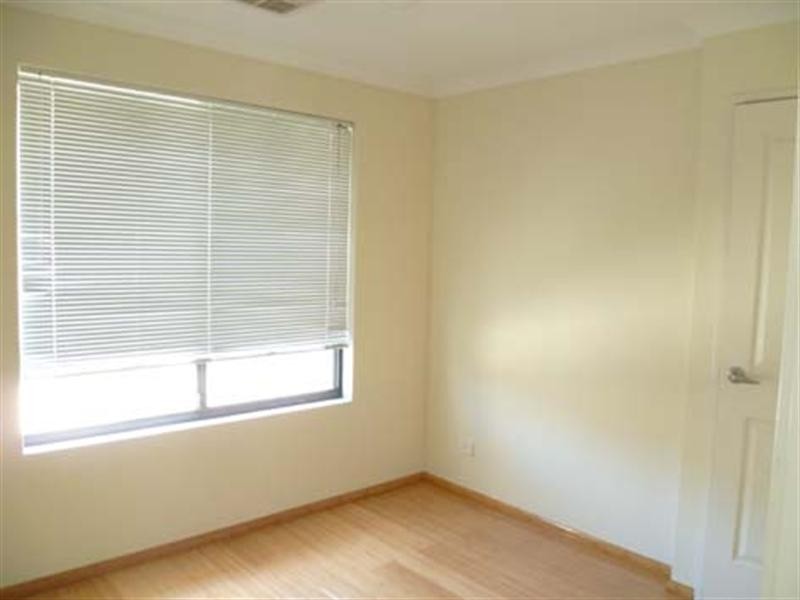 6b Wardong Road, Westminster WA 6061