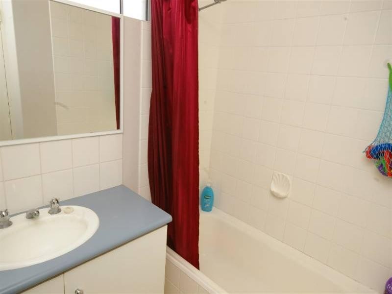 32c Casserley Avenue, Girrawheen WA 6064