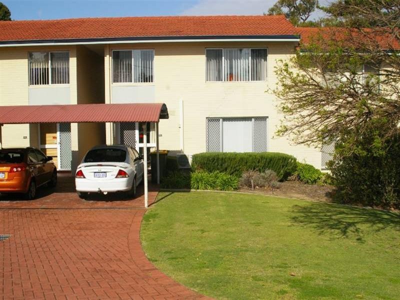 32c Casserley Avenue, Girrawheen WA 6064