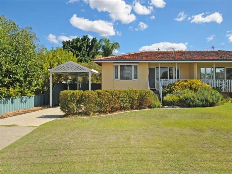 56a Pannell Way, Girrawheen WA 6064
