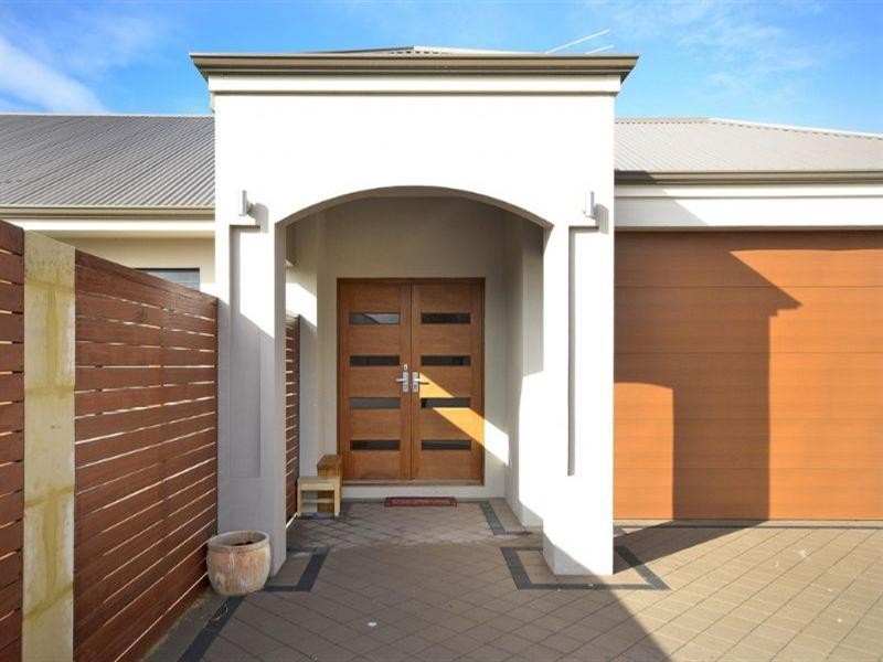 12 Firenze Loop, Landsdale WA 6065