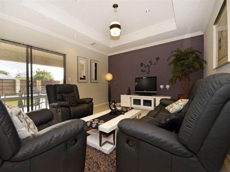 12 Firenze Loop, Landsdale WA 6065