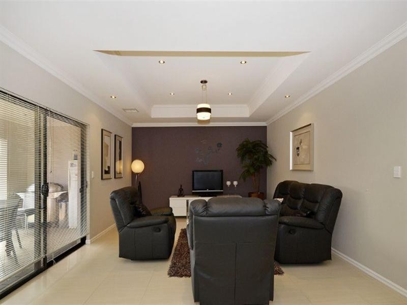 12 Firenze Loop, Landsdale WA 6065