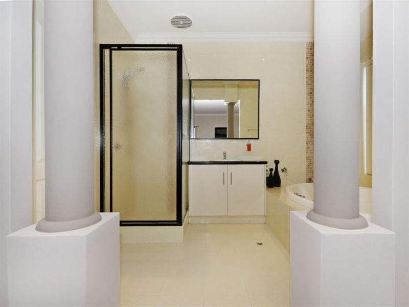 12 Firenze Loop, Landsdale WA 6065