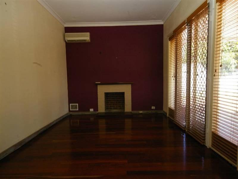 5 Chailey Place, Balga WA 6061