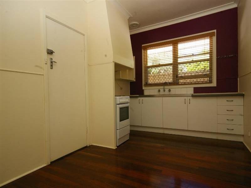 5 Chailey Place, Balga WA 6061