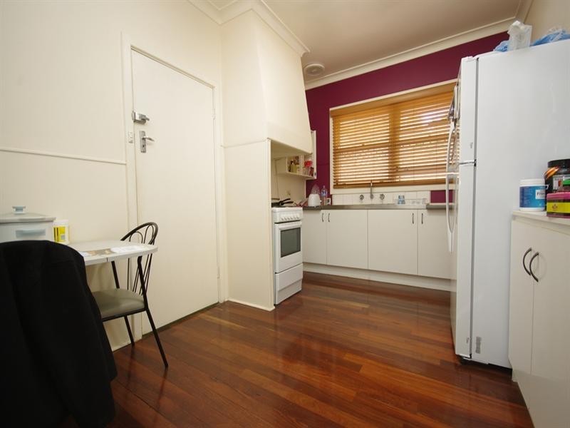 5 Chailey Place, Balga WA 6061