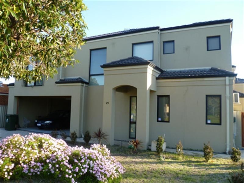 25 Hancock Street, Nollamara WA 6061