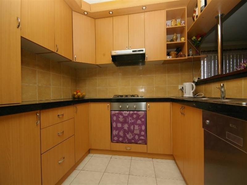 8 Amur Close, Beechboro WA 6063