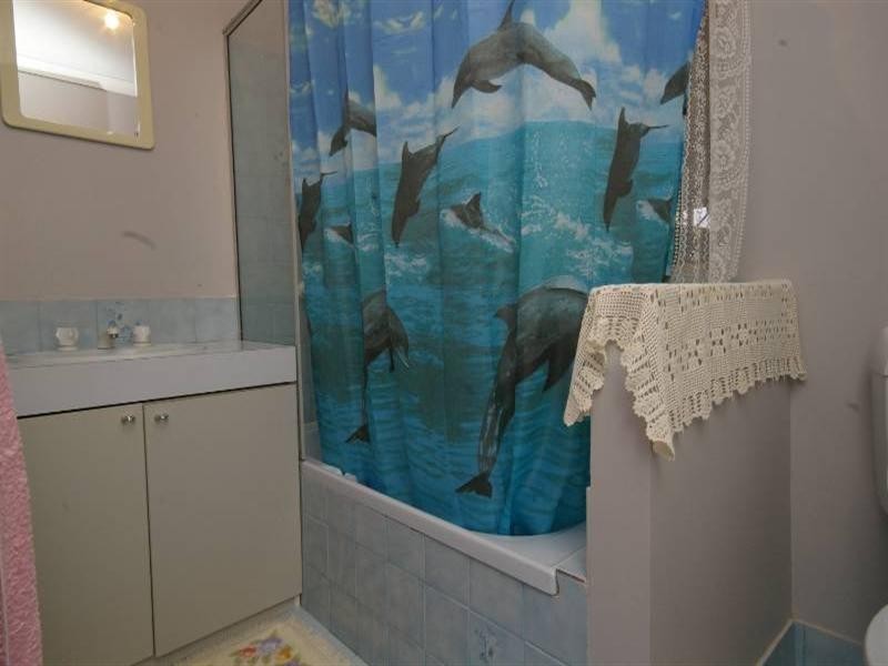 8 Amur Close, Beechboro WA 6063