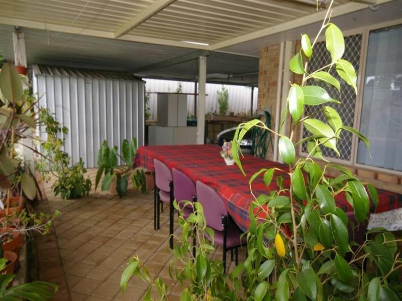 8 Amur Close, Beechboro WA 6063