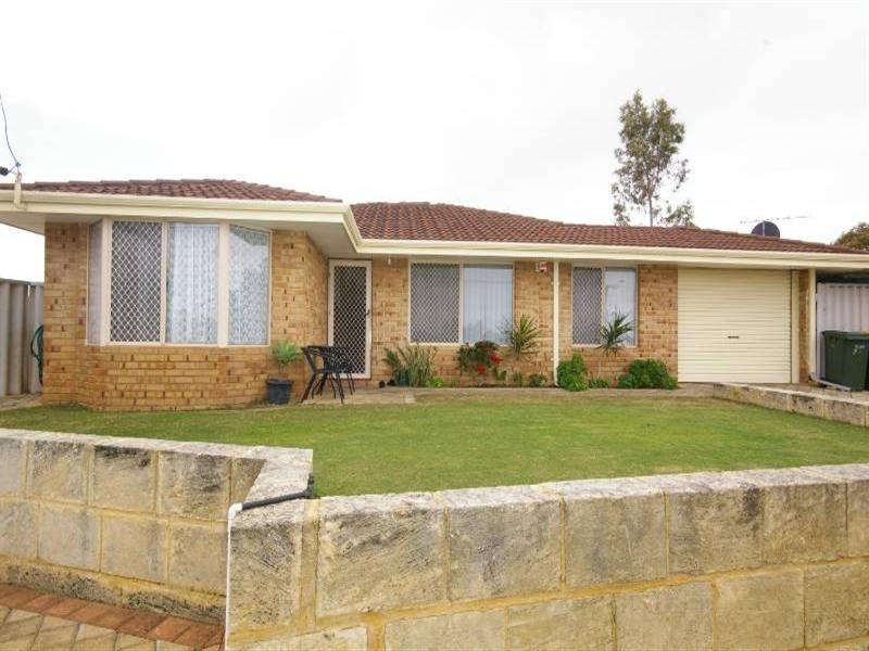 8 Amur Close, Beechboro WA 6063