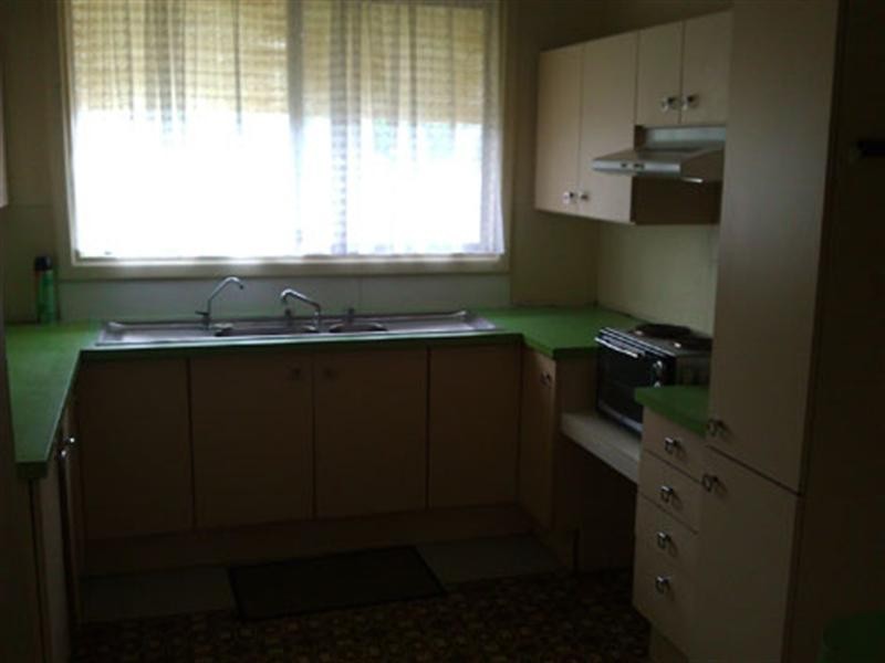 15 Curlington Crescent, Balga WA 6061