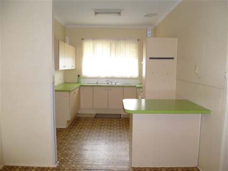 15 Curlington Crescent, Balga WA 6061