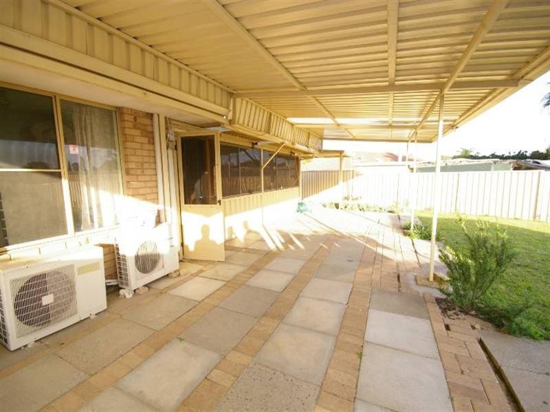 34 Cunningham Loop, Mirrabooka WA 6061