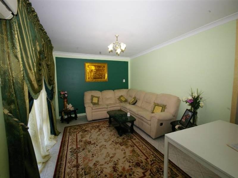 34 Cunningham Loop, Mirrabooka WA 6061