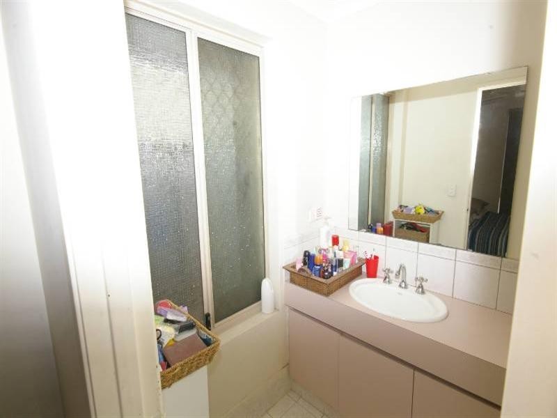 5 Lae Court, Ballajura WA 6066