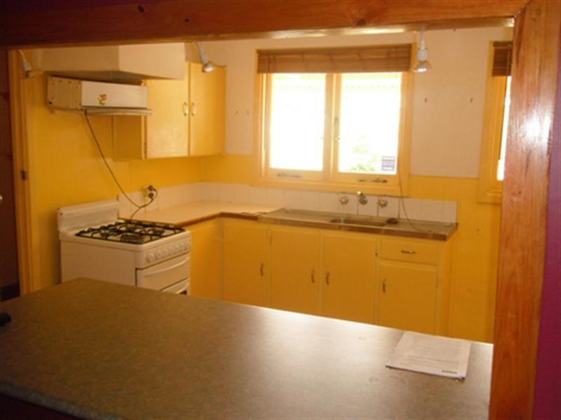 5 Bersted Street, Balga WA 6061