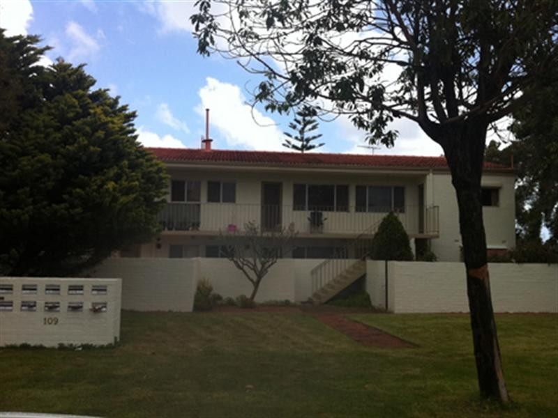 4/109 Pola Street, Dianella WA 6059